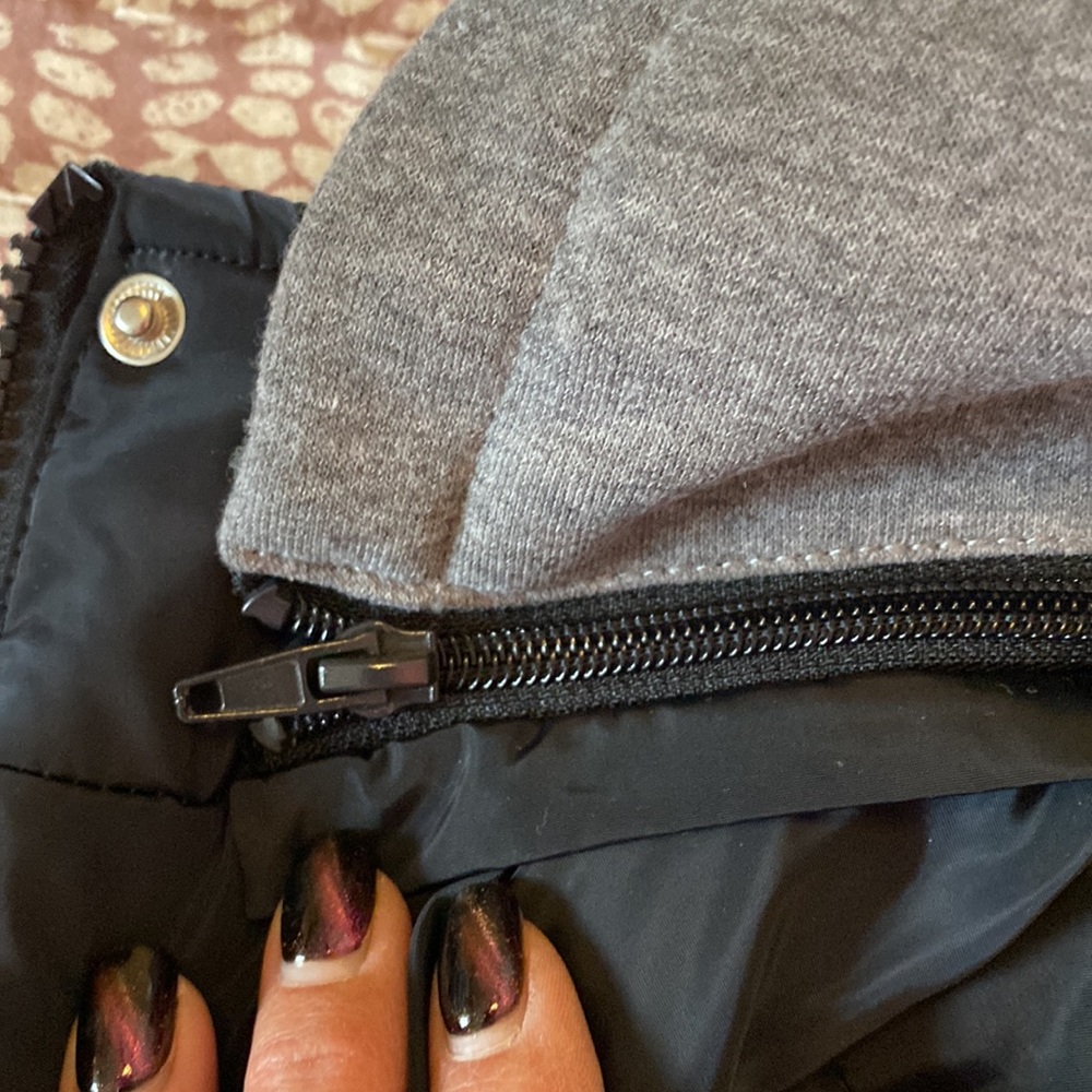 Sherpa lined Vest - Picture 6 of 12
